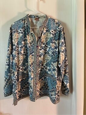 Tudor Blue and Cream Floral Button-Up Jacket